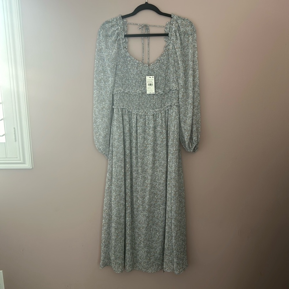 ASTR SOFT BLUE FLORAL MIDI DRESS